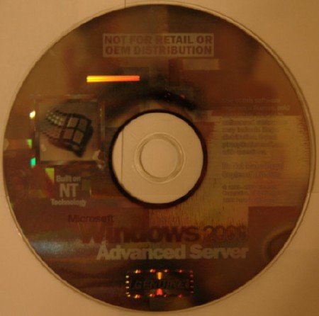 Windows 2000 Advanced Server 5.00.2195 (2001)