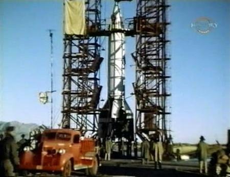 ��� � �������� ����� / UFOs and the cold war (2005) TVRip