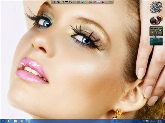 Windows 7 Ultimate x86 v.0.2 By Simart (2012/RUS/ENG)